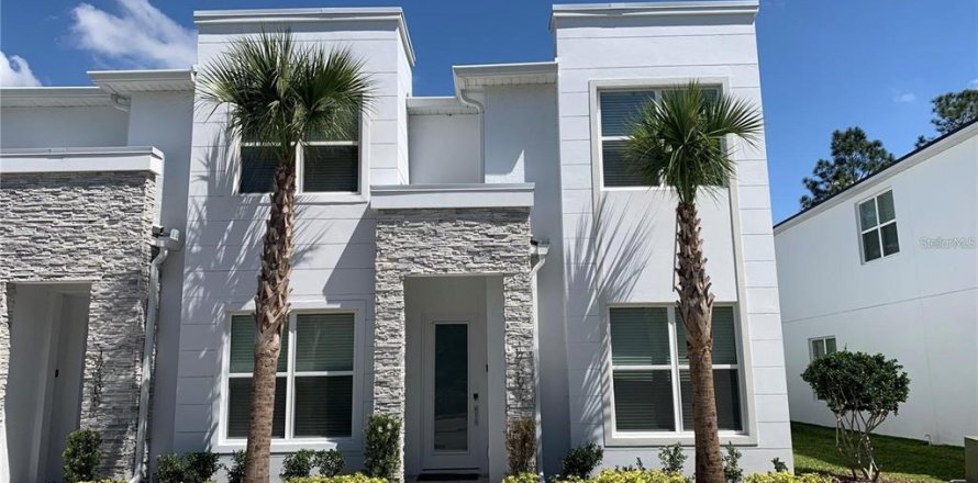 Touwnhouse à Clermont, Floride 3 chambres, 172.05 m2 № 2132377