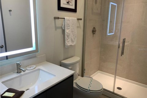Touwnhouse à vendre à Clermont, Floride: 3 chambres, 172.05 m2 № 2132377 - photo 9