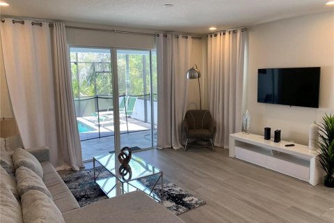 Touwnhouse à vendre à Clermont, Floride: 3 chambres, 172.05 m2 № 2132377 - photo 5