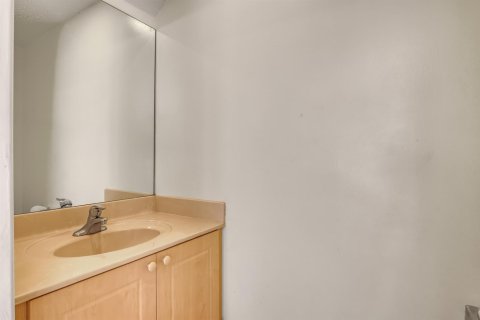Casa en venta en West Palm Beach, Florida, 4 dormitorios, 183.85 m2 № 2370542 - foto 3
