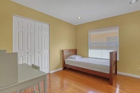 Casa en venta en West Palm Beach, Florida, 4 dormitorios, 183.85 m2 № 2370542 - foto 12