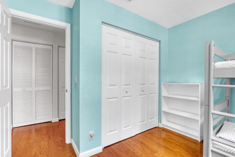 Casa en venta en West Palm Beach, Florida, 4 dormitorios, 183.85 m2 № 2370542 - foto 13