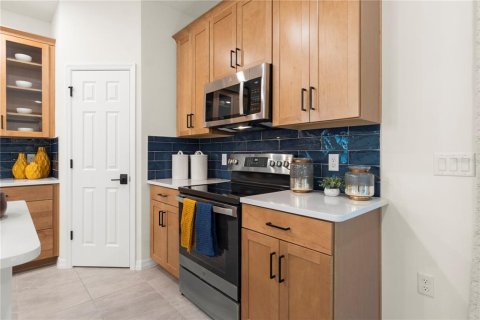 Casa en venta en Tavares, Florida, 4 dormitorios, 188.59 m2 № 1777893 - foto 14