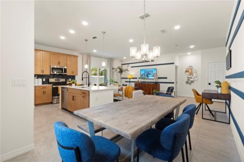 Casa en venta en Tavares, Florida, 4 dormitorios, 188.59 m2 № 1777893 - foto 9