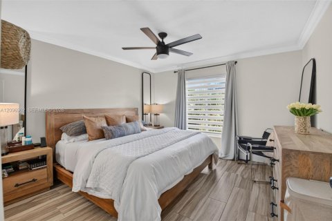 Condo in Delray Beach, Florida, 2 bedrooms  № 2392682 - photo 16