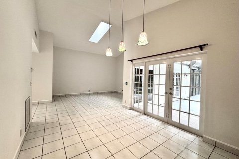Villa ou maison à vendre à Jupiter, Floride: 3 chambres, 150.41 m2 № 2420879 - photo 6