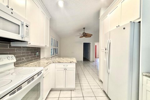 Villa ou maison à vendre à Jupiter, Floride: 3 chambres, 150.41 m2 № 2420879 - photo 11