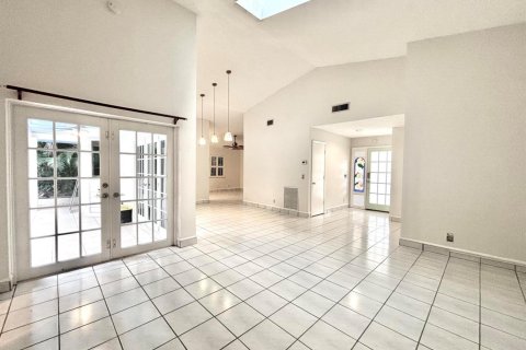 Villa ou maison à vendre à Jupiter, Floride: 3 chambres, 150.41 m2 № 2420879 - photo 3