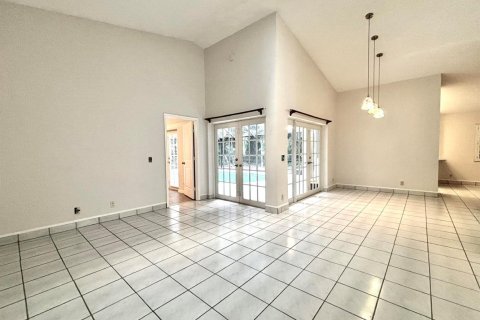 Villa ou maison à vendre à Jupiter, Floride: 3 chambres, 150.41 m2 № 2420879 - photo 4
