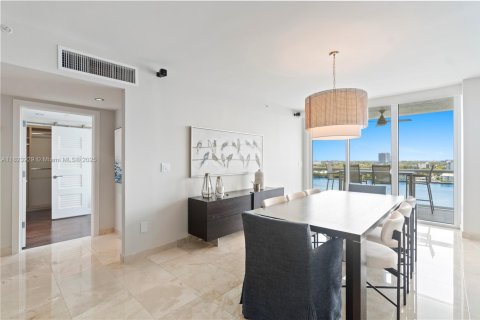 Condo in Sunny Isles Beach, Florida, 3 bedrooms  № 1962053 - photo 9