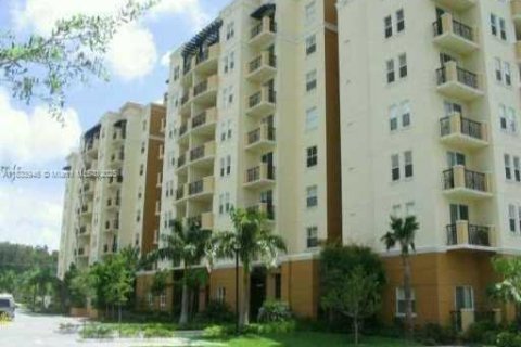 Condominio en venta en Miami, Florida, 2 dormitorios, 106.09 m2 № 1813892 - foto 25