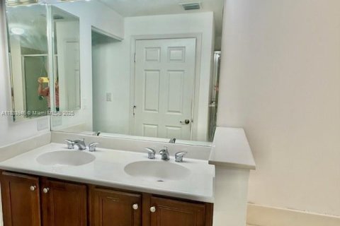 Condominio en venta en Miami, Florida, 2 dormitorios, 106.09 m2 № 1813892 - foto 12
