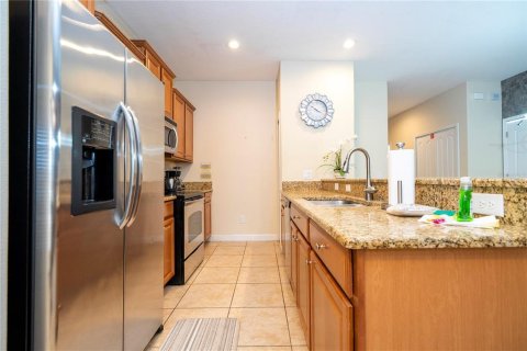 Touwnhouse à vendre à Kissimmee, Floride: 5 chambres, 188.03 m2 № 2105522 - photo 19