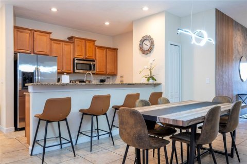 Touwnhouse à vendre à Kissimmee, Floride: 5 chambres, 188.03 m2 № 2105522 - photo 23