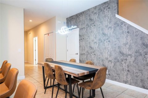 Touwnhouse à vendre à Kissimmee, Floride: 5 chambres, 188.03 m2 № 2105522 - photo 24