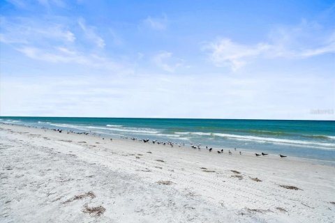Land in Saint Petersburg, Florida № 1868958 - photo 2
