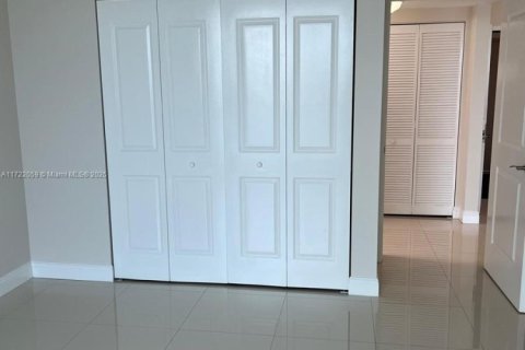 Купить кондоминиум в Санрайз, Флорида 2 спальни, 108.23м2, № 1726598 - фото 14