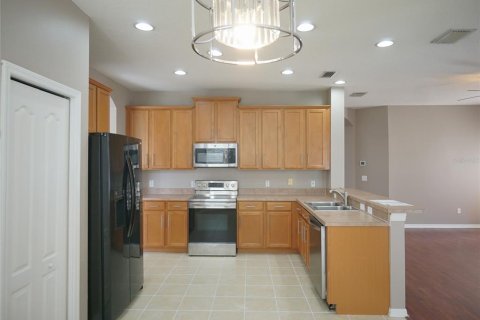 Villa ou maison à louer à Riverview, Floride: 4 chambres, 236.99 m2 № 2361397 - photo 23