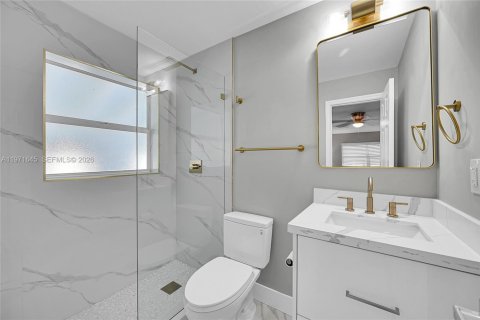 House in Fort Lauderdale, Florida 4 bedrooms № 2032604 - photo 15