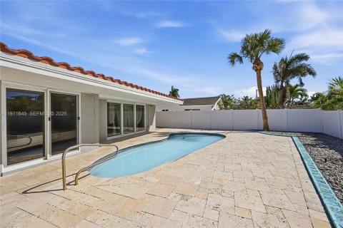 House in Fort Lauderdale, Florida 4 bedrooms № 2032604 - photo 4