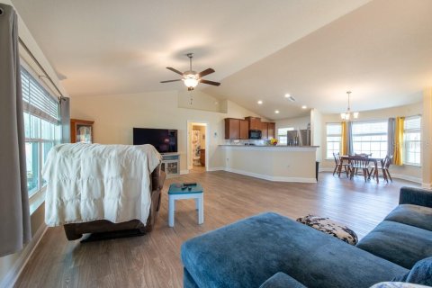 Casa en venta en Brooksville, Florida, 3 dormitorios, 143.72 m2 № 1743725 - foto 6