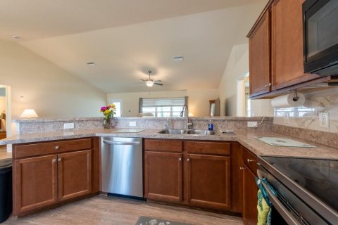 Casa en venta en Brooksville, Florida, 3 dormitorios, 143.72 m2 № 1743725 - foto 13