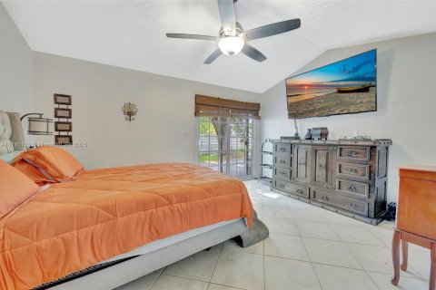 Casa en venta en Miami, Florida, 3 dormitorios, 145.58 m2 № 1742144 - foto 23