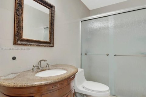 Casa en venta en Miami, Florida, 3 dormitorios, 145.58 m2 № 1742144 - foto 28