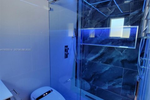 Casa en venta en Cutler Bay, Florida, 3 dormitorios, 108.32 m2 № 1993755 - foto 16