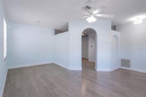 Villa ou maison à vendre à Clermont, Floride: 3 chambres, 140.38 m2 № 2421759 - photo 7