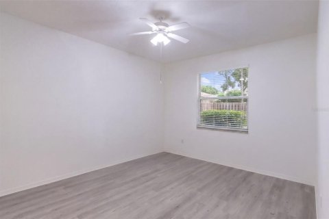 Villa ou maison à vendre à Clermont, Floride: 3 chambres, 140.38 m2 № 2421759 - photo 19