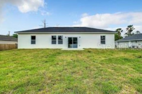 House in Ocala, Florida 3 bedrooms, 152.36 sq.m. № 2330232 - photo 15