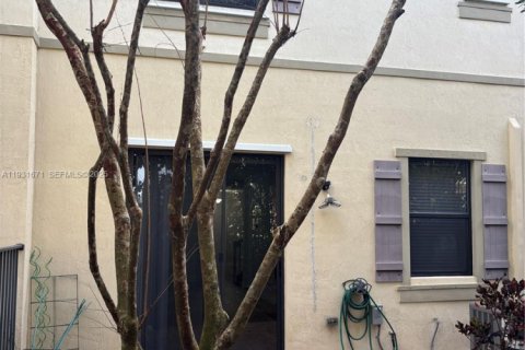 Adosado en alquiler en Coconut Creek, Florida, 3 dormitorios, 136.19 m2 № 1990339 - foto 27