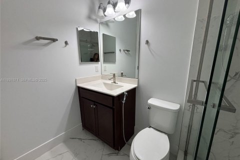 Adosado en alquiler en Coconut Creek, Florida, 3 dormitorios, 136.19 m2 № 1990339 - foto 16