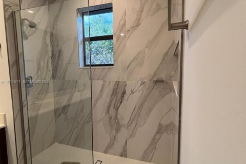 Adosado en alquiler en Coconut Creek, Florida, 3 dormitorios, 136.19 m2 № 1990339 - foto 25