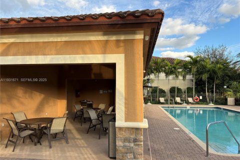 Adosado en alquiler en Coconut Creek, Florida, 3 dormitorios, 136.19 m2 № 1990339 - foto 21