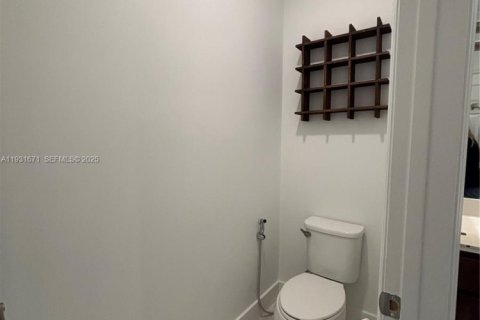 Adosado en alquiler en Coconut Creek, Florida, 3 dormitorios, 136.19 m2 № 1990339 - foto 10