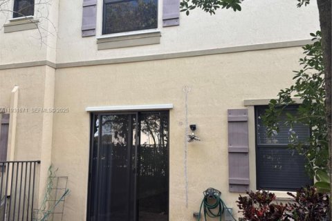 Adosado en alquiler en Coconut Creek, Florida, 3 dormitorios, 136.19 m2 № 1990339 - foto 28