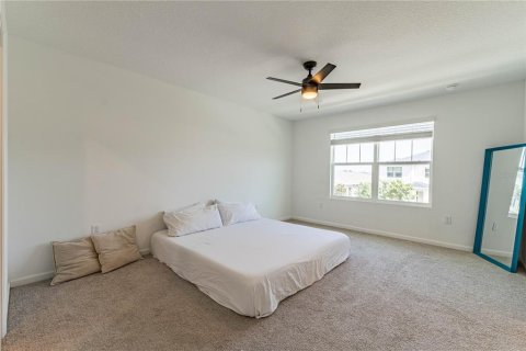Townhouse in Orlando, Florida 3 bedrooms, 151.15 sq.m. № 2207917 - photo 18