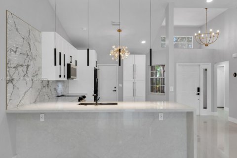 Купить виллу или дом в Делрей-Бич, Флорида 2 спальни, 151.24м2, № 1929228 - фото 13