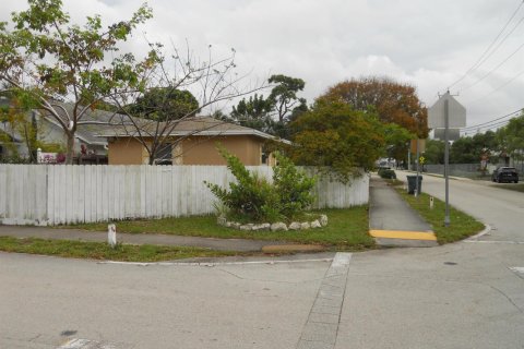 Villa ou maison à Oakland Park, Floride 3 chambres, 111.48 m2 № 2085120