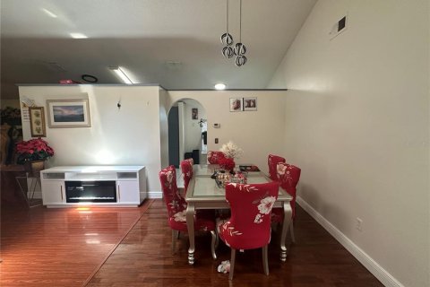 Villa ou maison à vendre à Apopka, Floride: 3 chambres, 143.44 m2 № 2227410 - photo 16