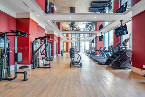 Condo in Miami, Florida, 2 bedrooms  № 1992708 - photo 20