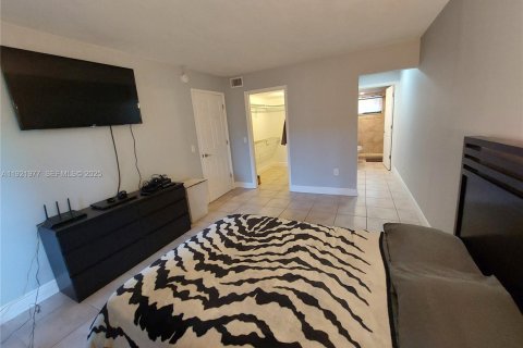 Copropriété à vendre à Miami, Floride: 1 chambre, 62.24 m2 № 1987944 - photo 21