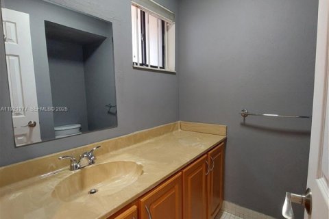 Copropriété à vendre à Miami, Floride: 1 chambre, 62.24 m2 № 1987944 - photo 12