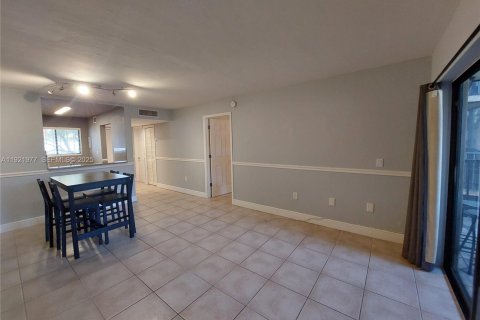 Copropriété à vendre à Miami, Floride: 1 chambre, 62.24 m2 № 1987944 - photo 15