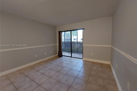 Copropriété à vendre à Miami, Floride: 1 chambre, 62.24 m2 № 1987944 - photo 19