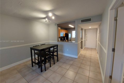 Copropriété à vendre à Miami, Floride: 1 chambre, 62.24 m2 № 1987944 - photo 18