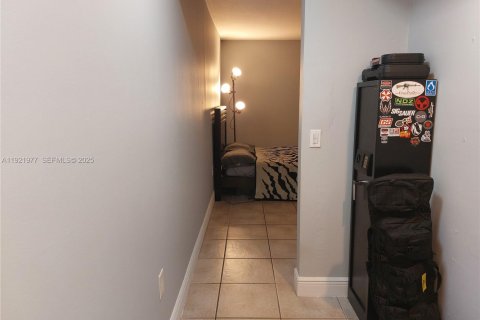 Copropriété à vendre à Miami, Floride: 1 chambre, 62.24 m2 № 1987944 - photo 25