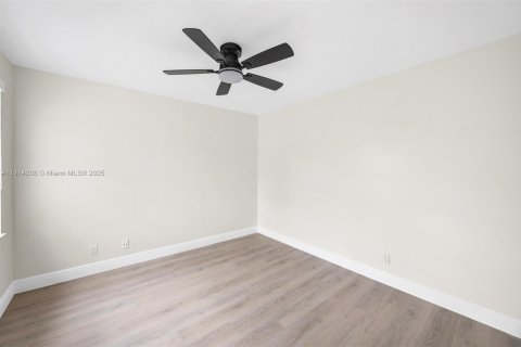 Villa ou maison à vendre à Miramar, Floride: 4 chambres, 190.08 m2 № 1969893 - photo 29